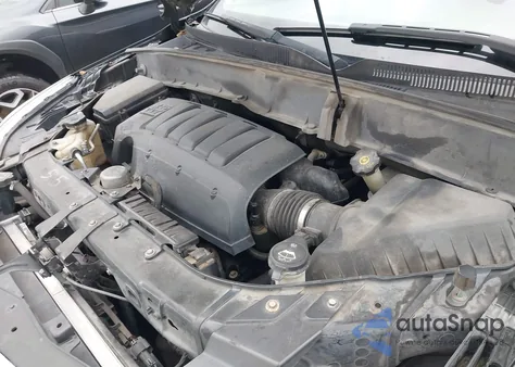 2010 Chevrolet Traverse Lt z USA, uszkodzony, nr VIN 1GNLRFEDXAS152723